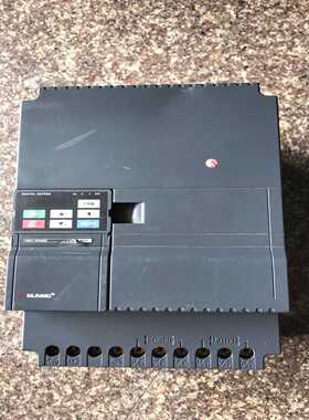 【议价】众辰变频器22KWZ2400T-22GY，以上电适用