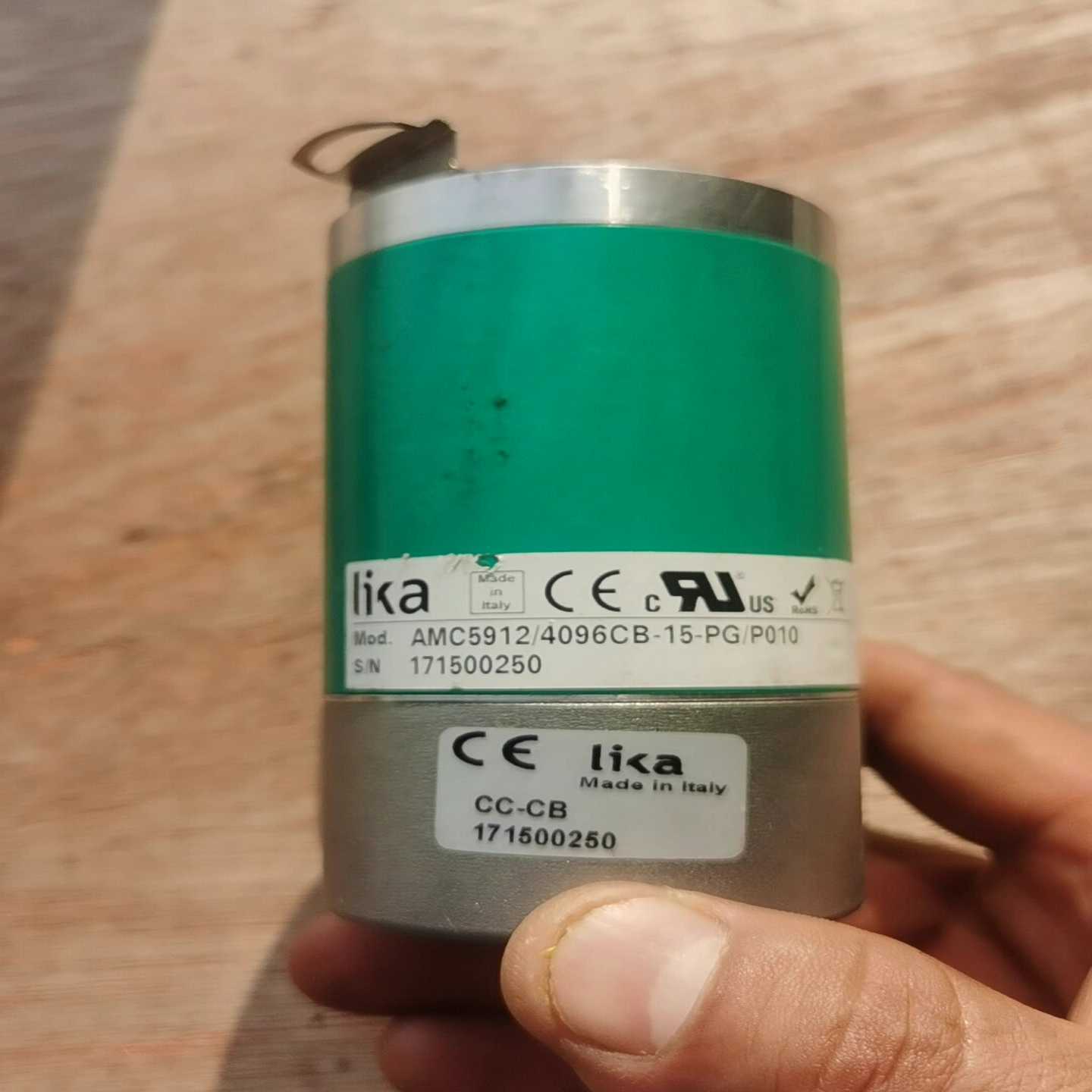 询价意大利莱卡编码器，AMC5912/4096CB－15－PG/