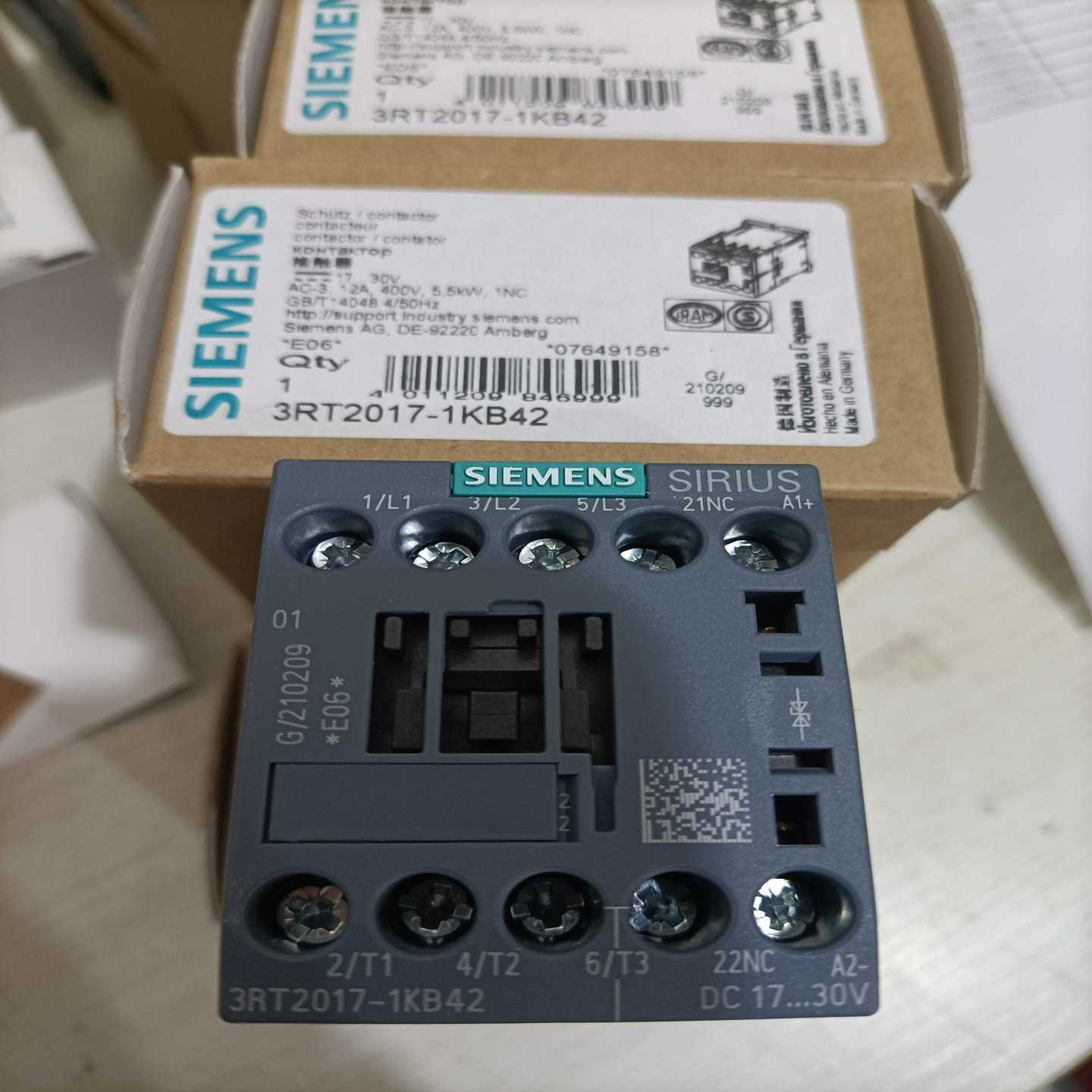 配件3RT2017-1KB42西门子接触器全新原装正品现货包邮议价