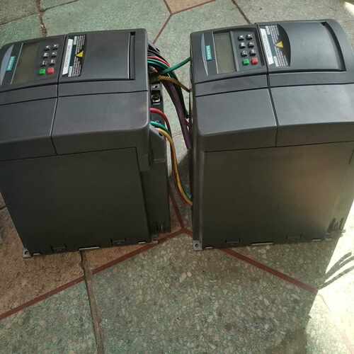 富凌变频器1.5KW，FS500-1R5-4-02，成色如图~询价