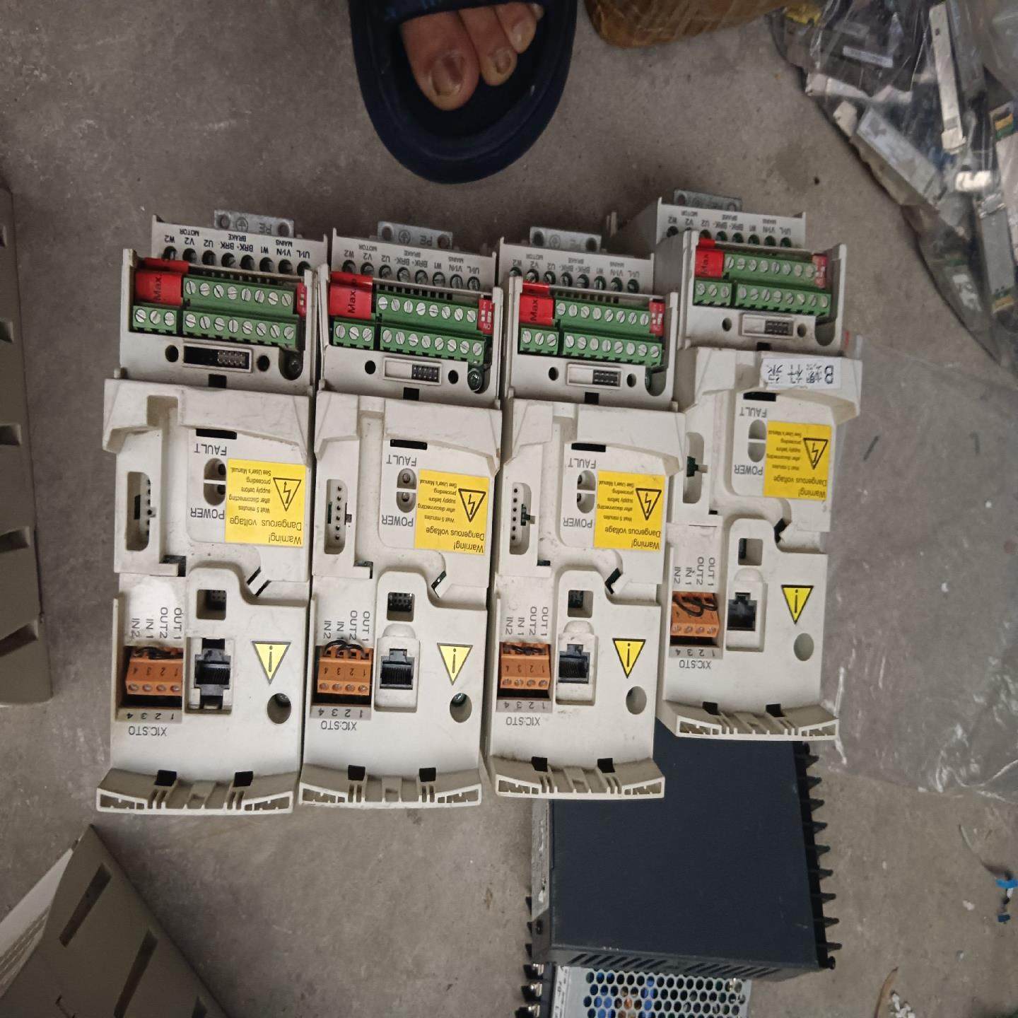 ABB变频器 ACS355-03E-07A3-4  3kw【鑫鑫商铺】
