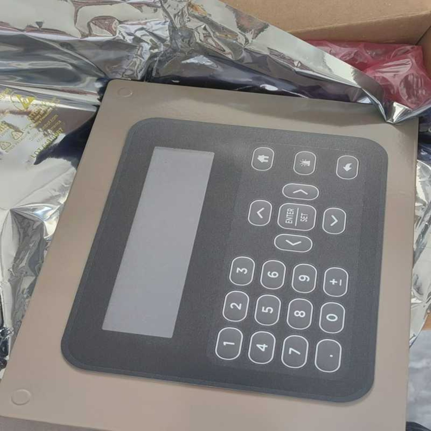 售前询价江森约克控制面板如图 型号SE-DIS1001-0拍前询价