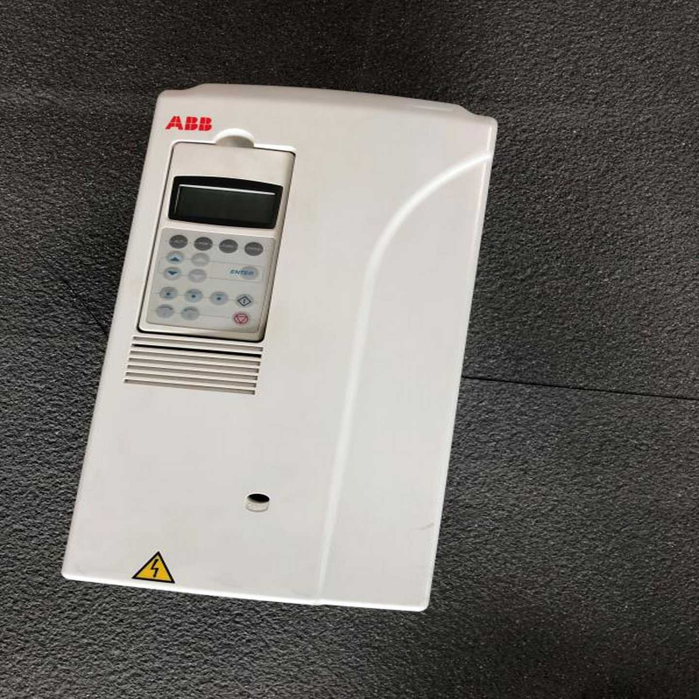 ACS800-04-0035-3+P901ABB变频器30K【鑫鑫商铺】