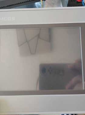 TPC7022ES触摸屏，，保护膜还在，询价