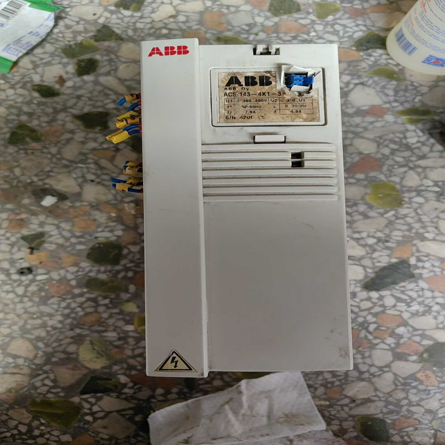 变频器ACS143-4K1-3-C380V实物拍询价
