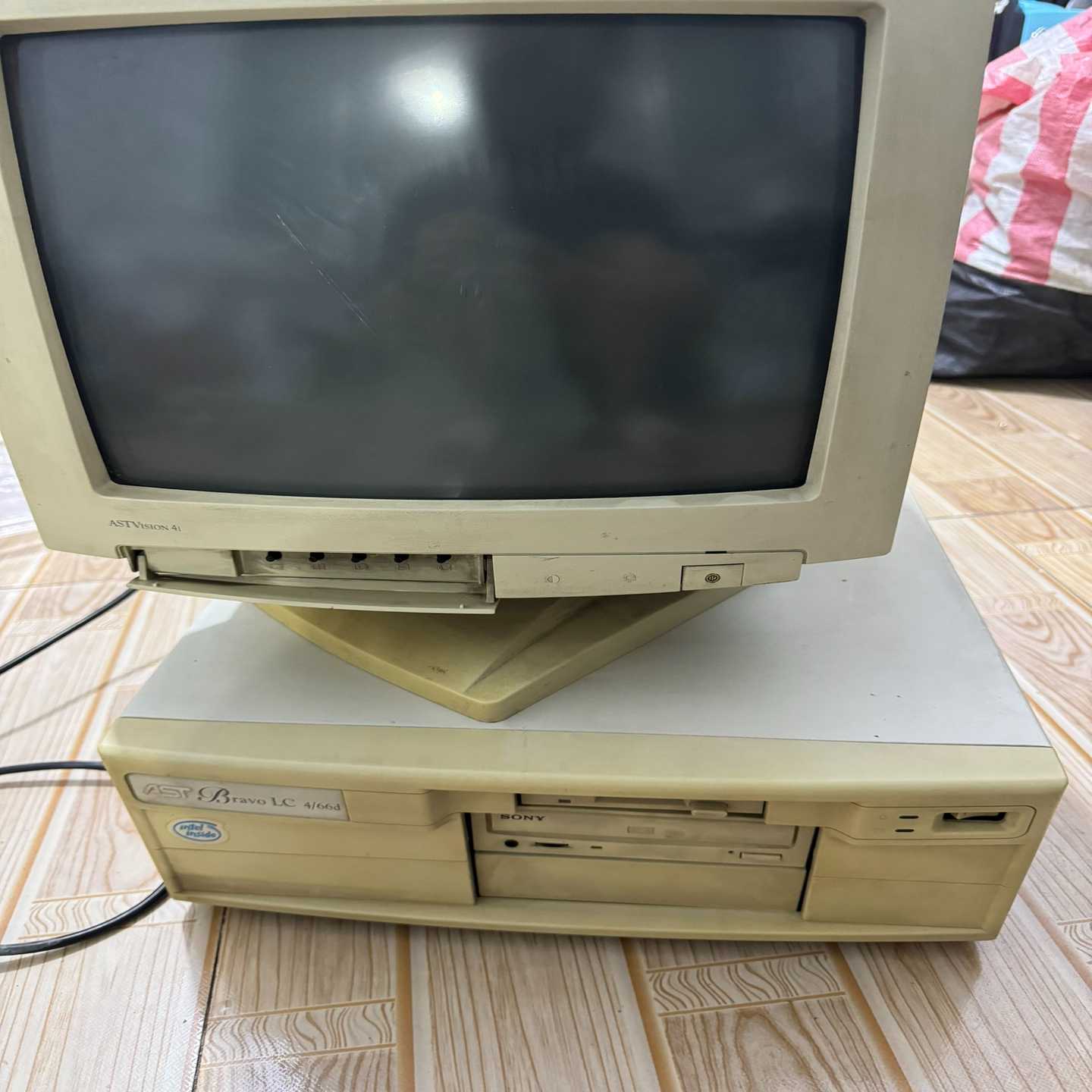 询价ast老主机一套CRT显像管显示器13寸屏幕很