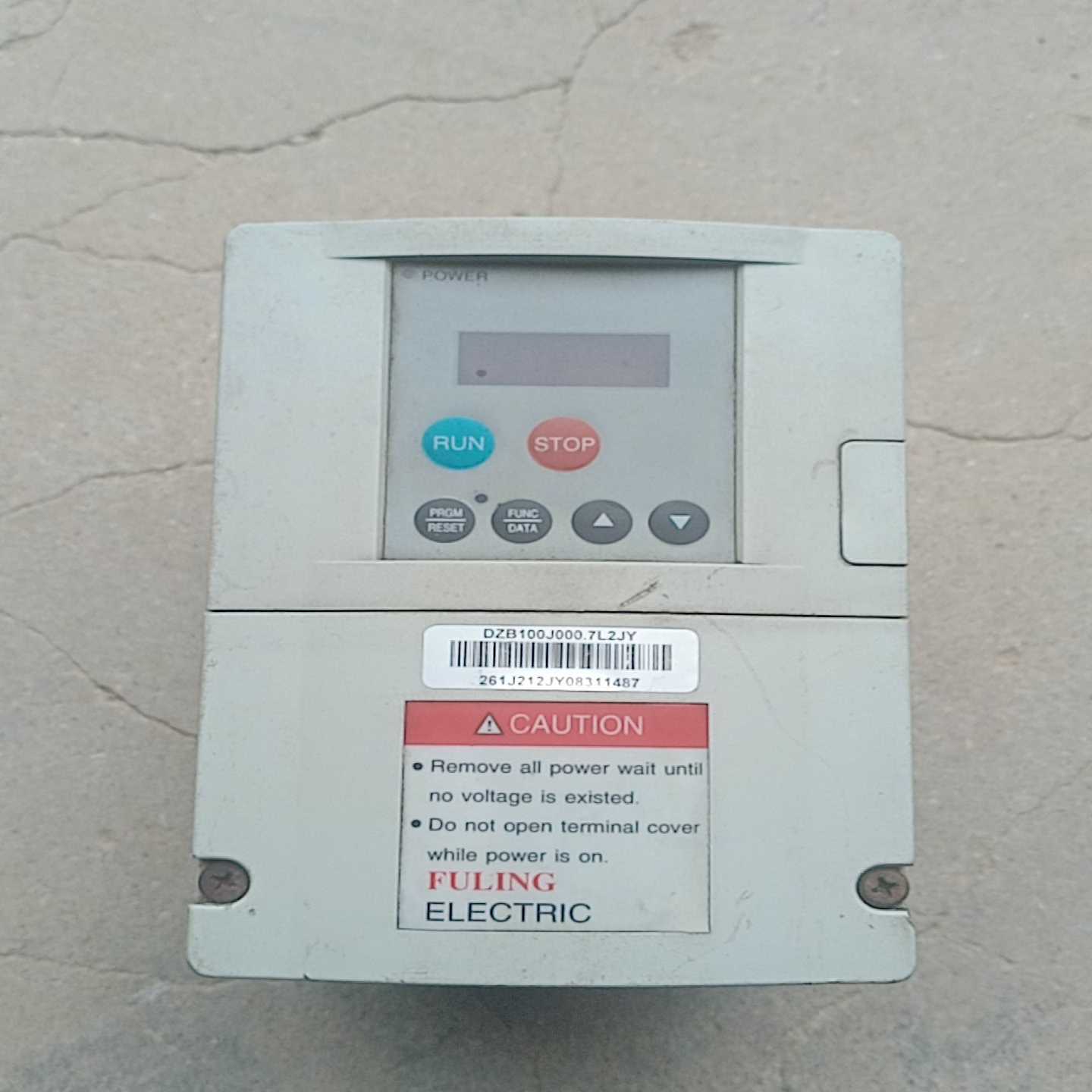 询价拍~#备用设备要升级 富凌变频器 0.75KW 220V D