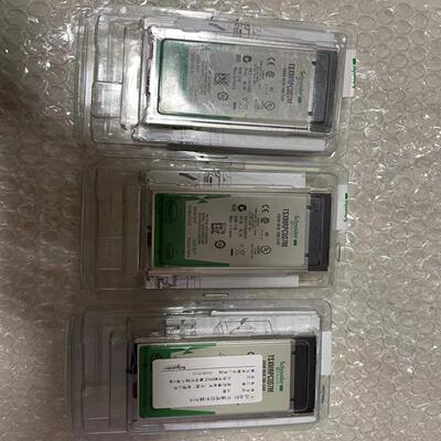 配件施耐德内存卡TSXMRPC007M全新现货议价