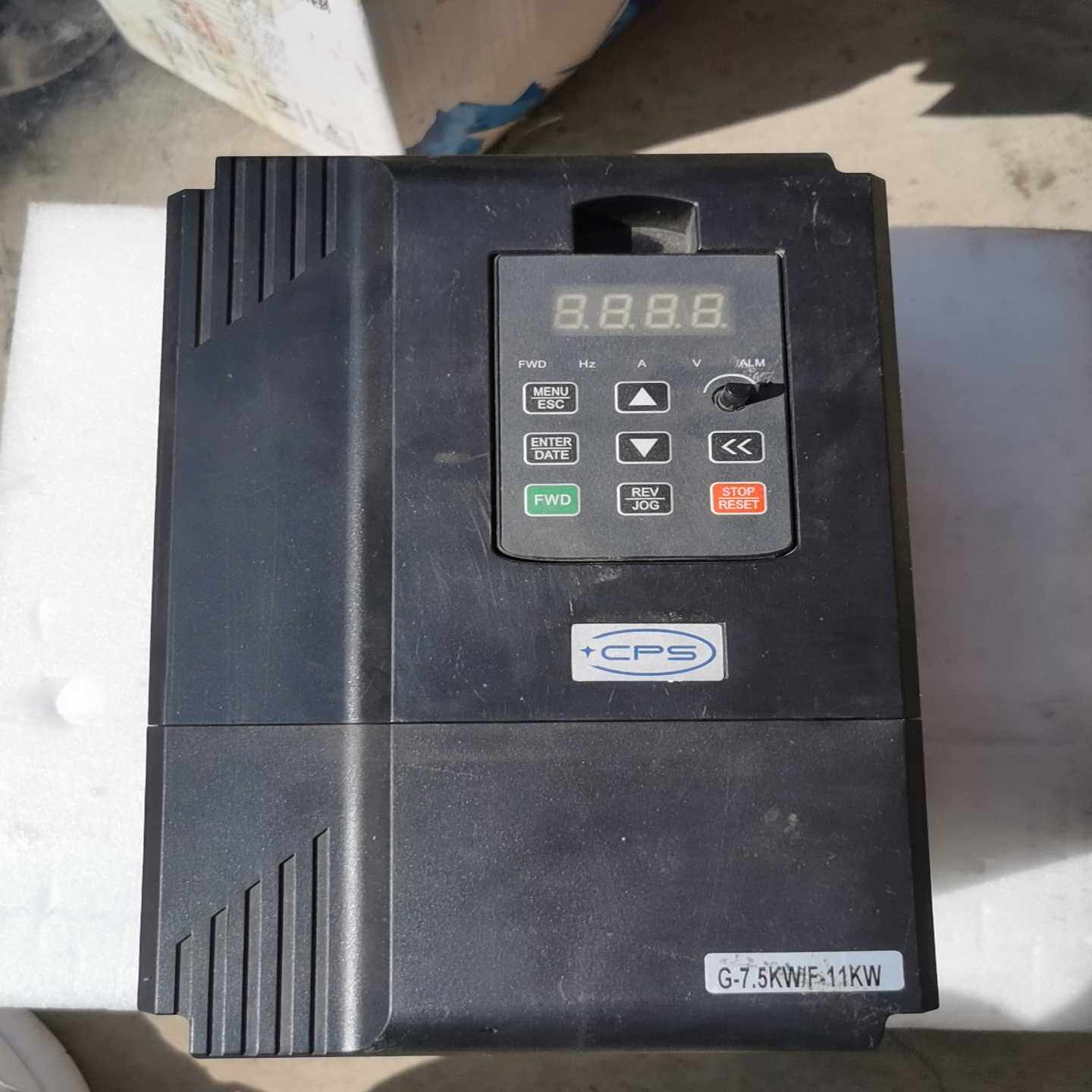 中力达CP6000变频器7.5KW/11KW~询价