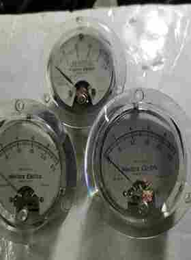 询价~西电表头3个。2个KS14714，1个KS14717L1，表