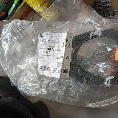 易福门EVS005.数量15条，五米弯头，原装进口正品线--议价商品