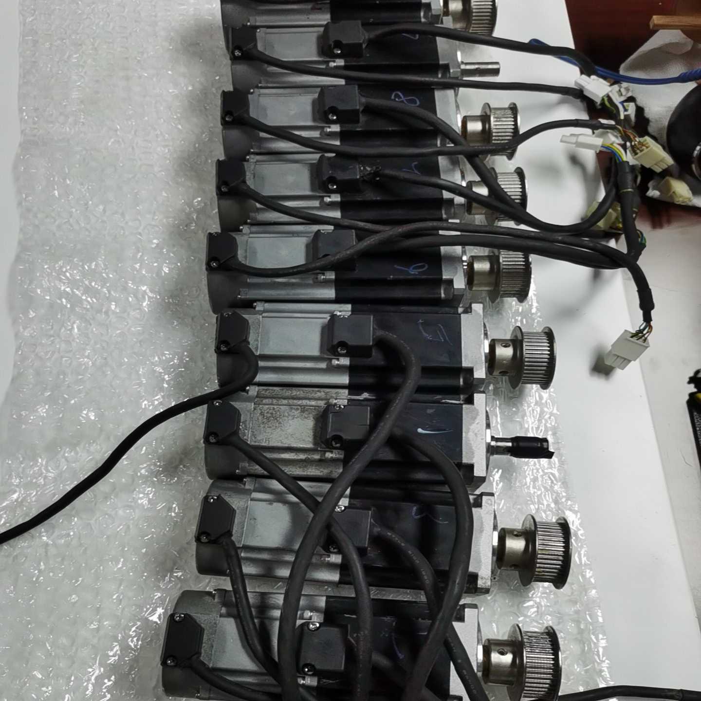 罗克韦尔伺服电机CSMT-04BB1ABT3，拆机品，带编码-询价客服