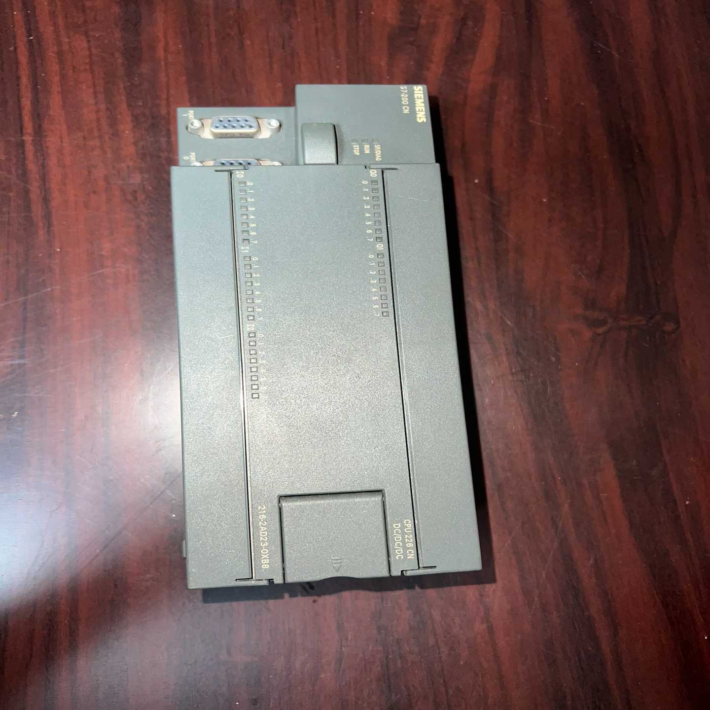 西门子216-2AD23-0XB8，成色如图充新，功能包好，