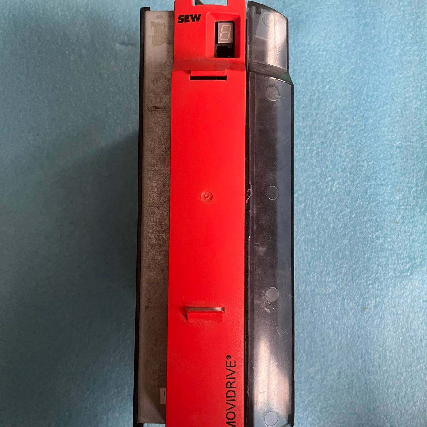 赛威SEW驱动器MDX61B0014-5A3-4-0T{议价}