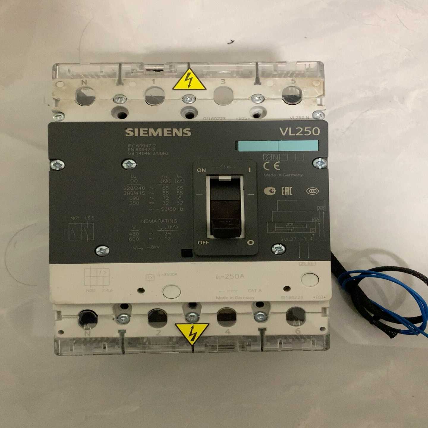 断路器3VL3725-1AA346-0AA0VL询价