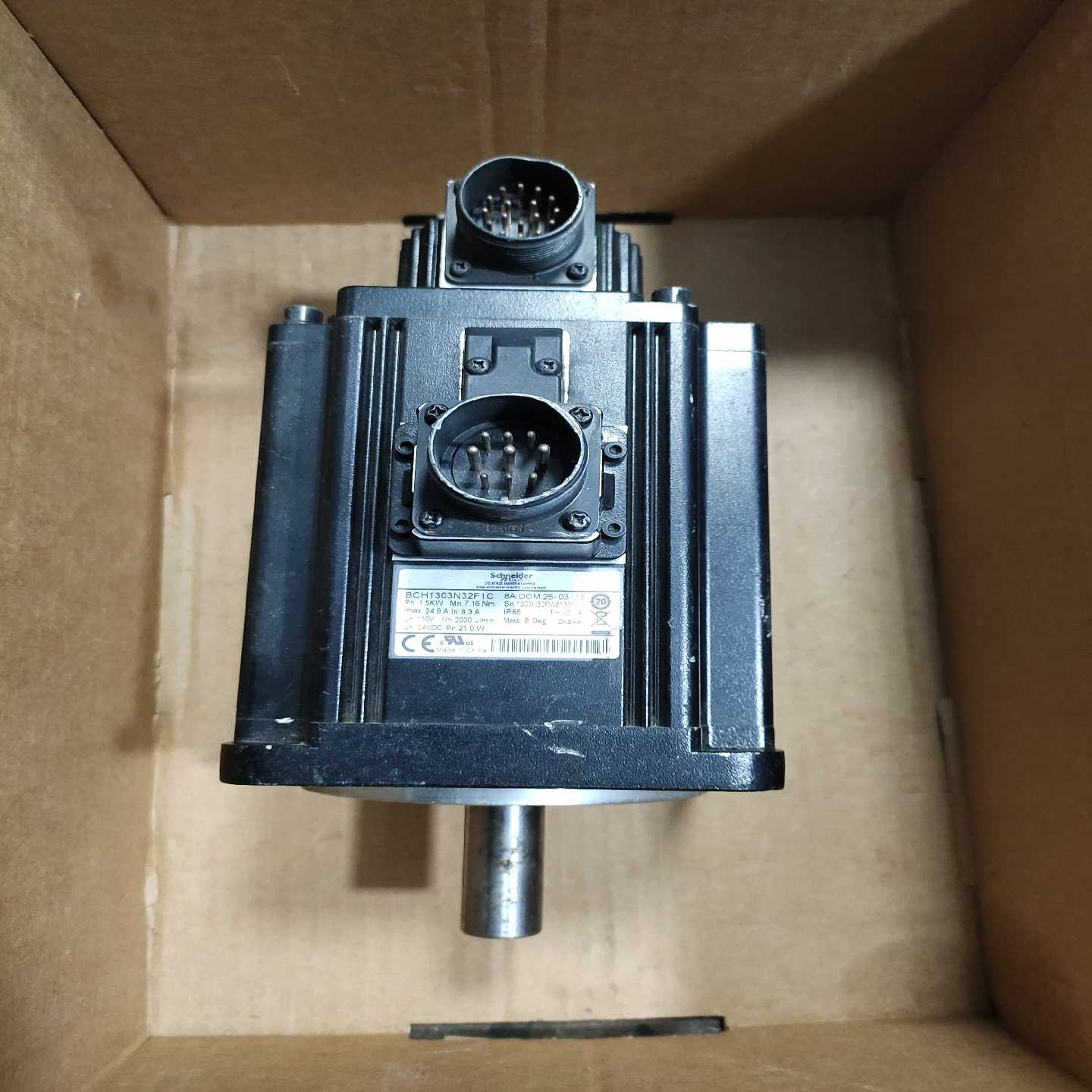 【议价】BCH1303N32F1C1.5kw带抱闸实物图功适用