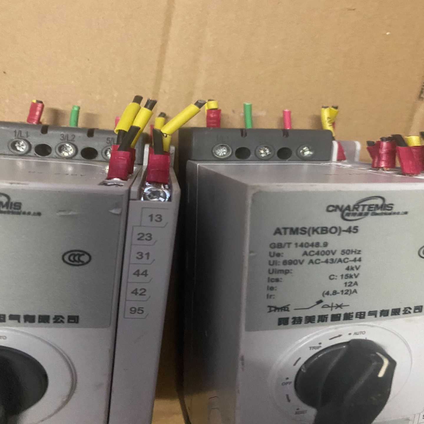 【请询价】NKB1控制与保护开关NKB1-45正常拆机的成色如图