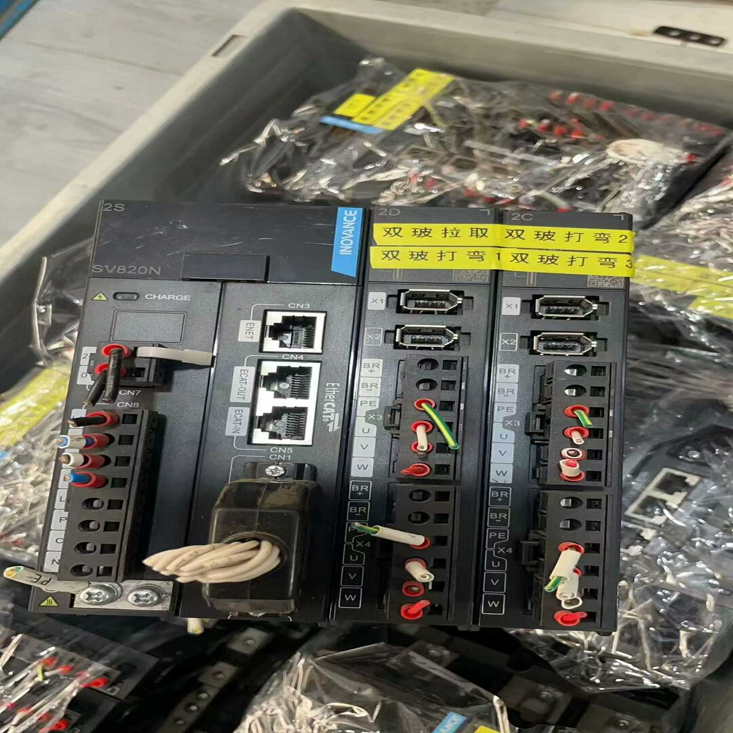 议价成色漂亮V820222双轴控制驱动器适用