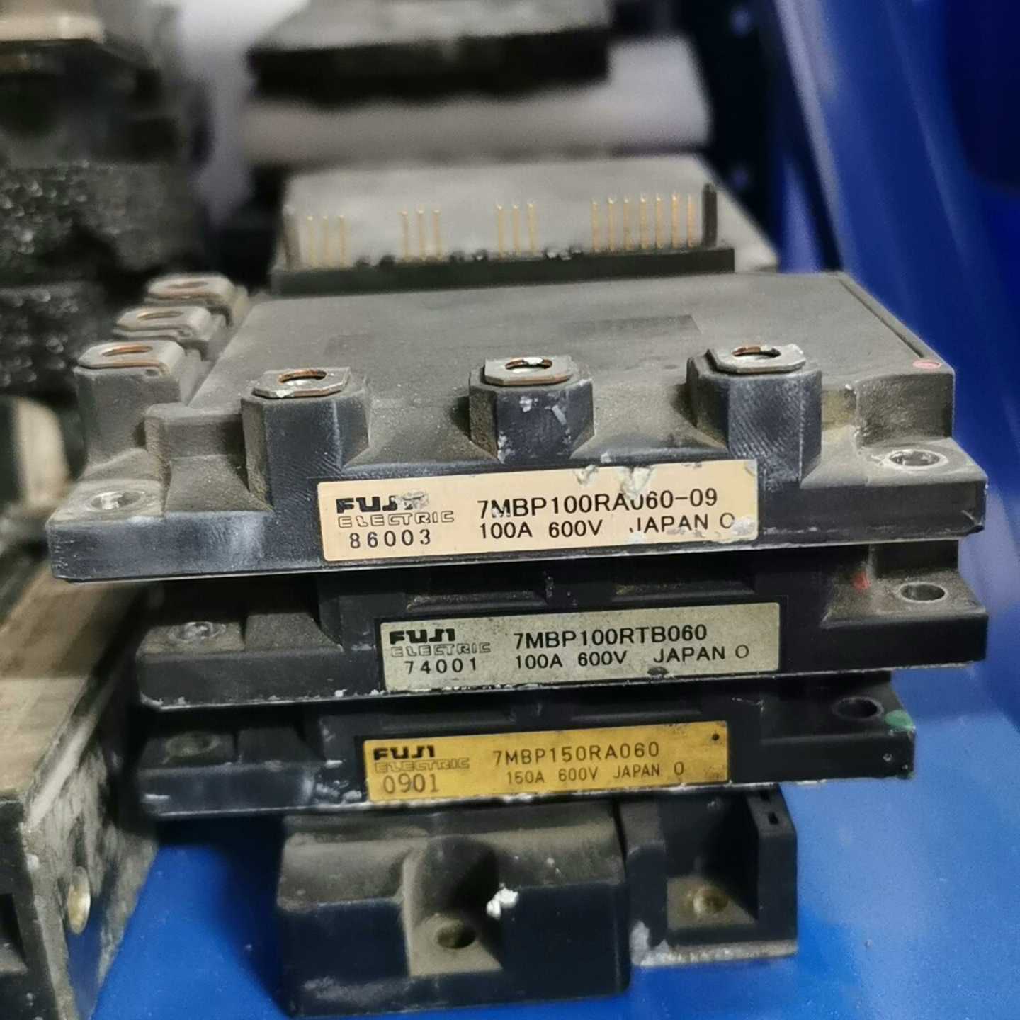 7MBP150RA060-067MBP100RA060-0询价
