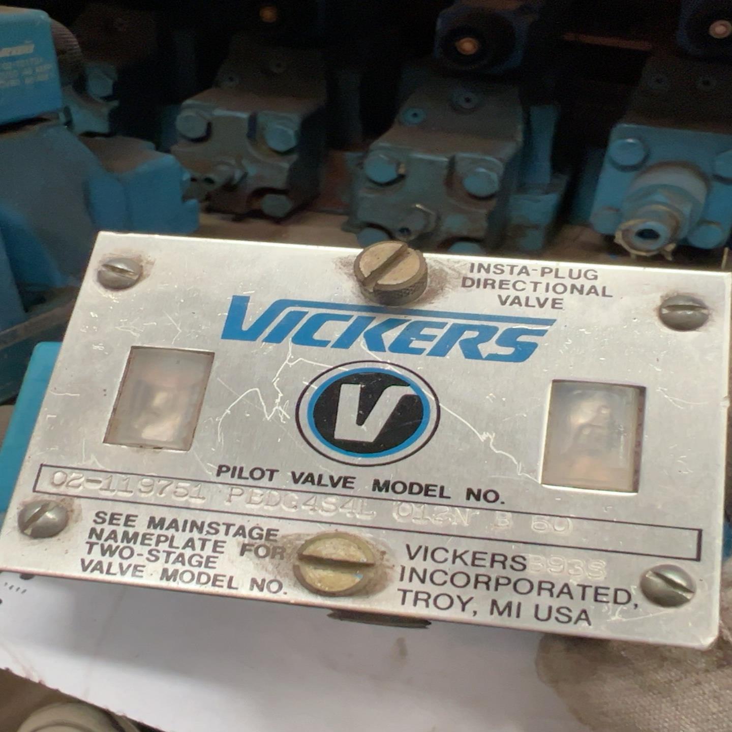 【请询价】威格士VICKERS电磁阀型号DG4S4L 012N B