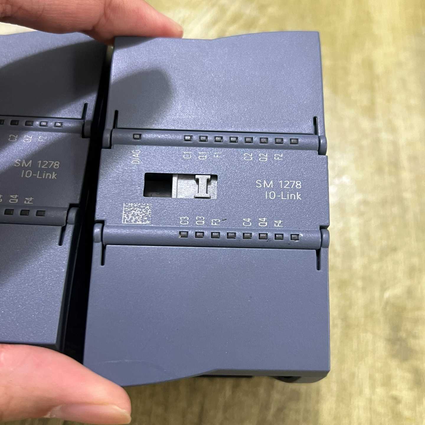 E2B-M30KS15-WZ-B1，欧姆龙，~议价