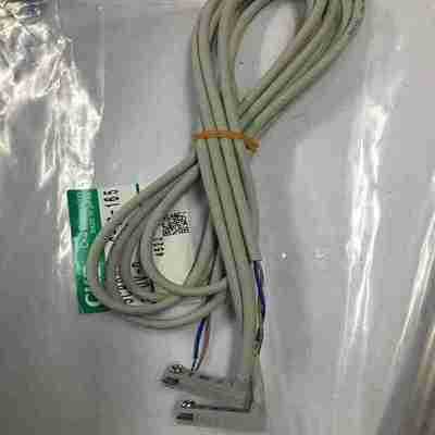 议价-日本CKD气缸SCPD3-L-10-165/SCPD3-T-10/P2-LS-10/TOV全新实