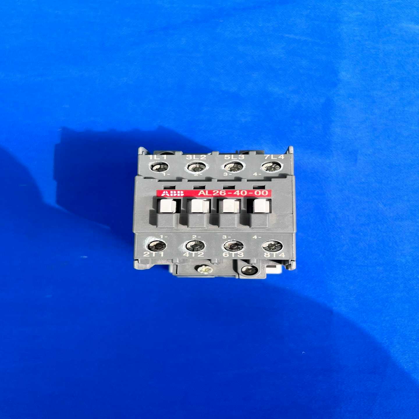 变频器ACS800四象限接触器AL26-40-00，线询价