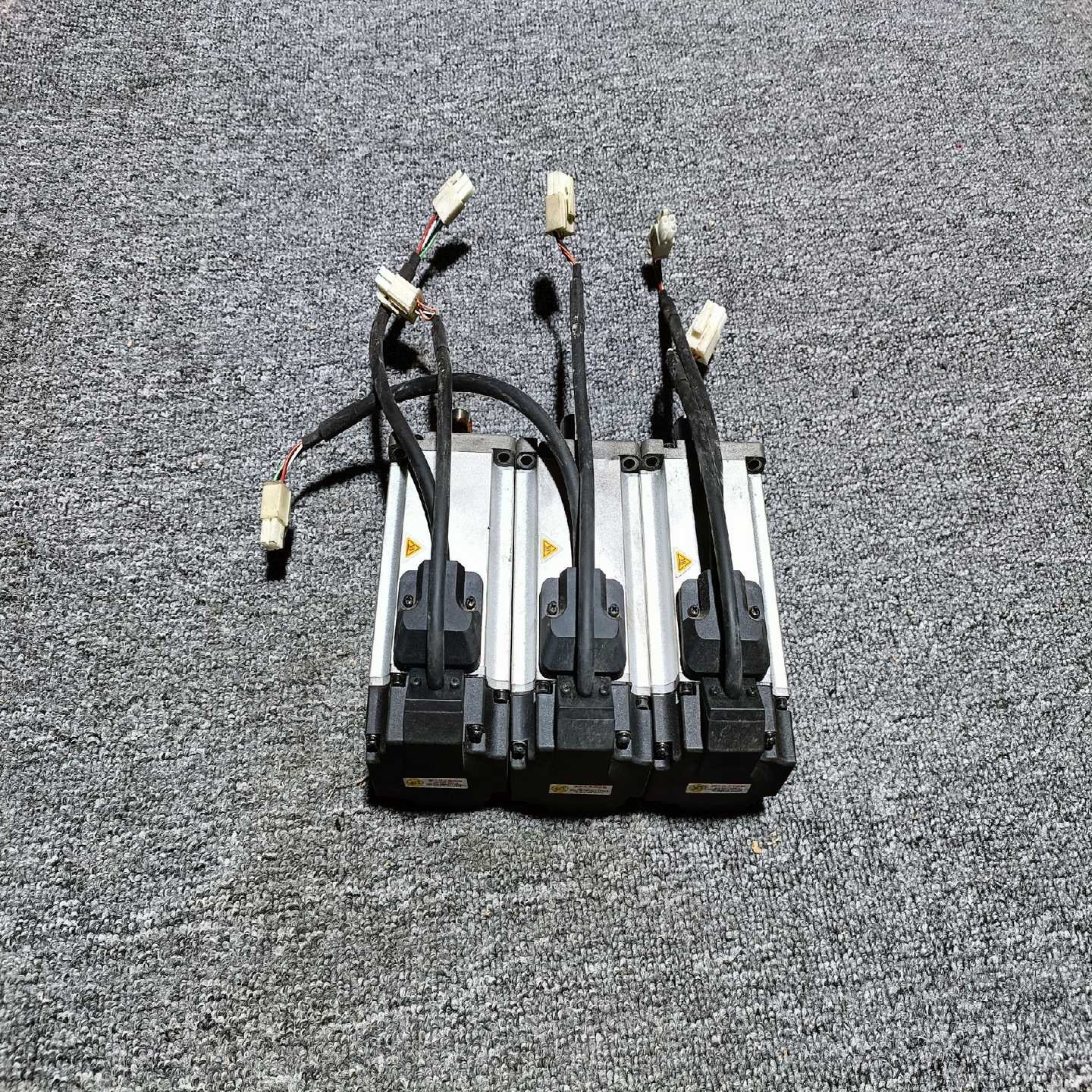 禾川伺服电机SV3H040A-N2N1SV3H040A-N询价