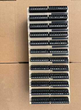 施耐德PLC模块、TM2AMM6HT、实物图。