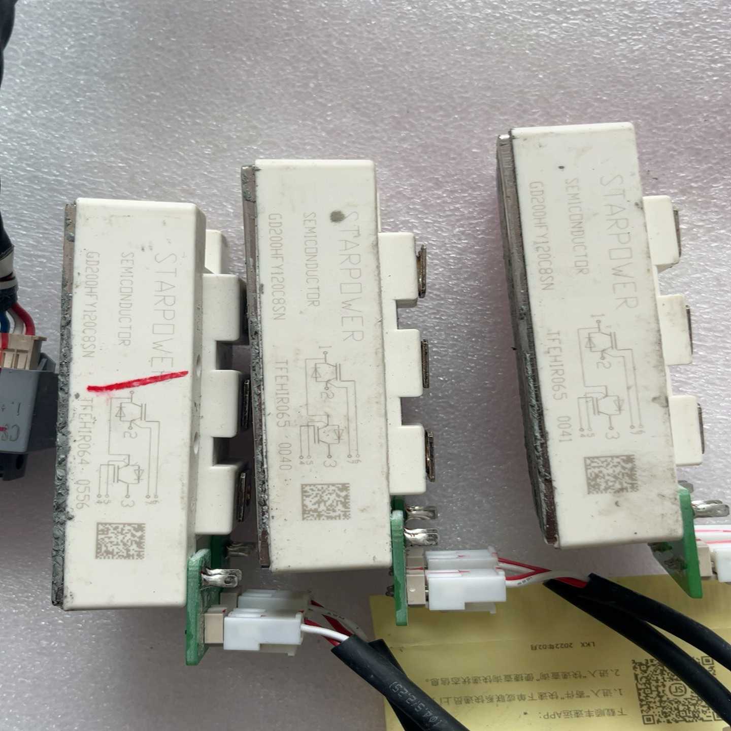 GD200HFY120C8SN模块，议价【询价】