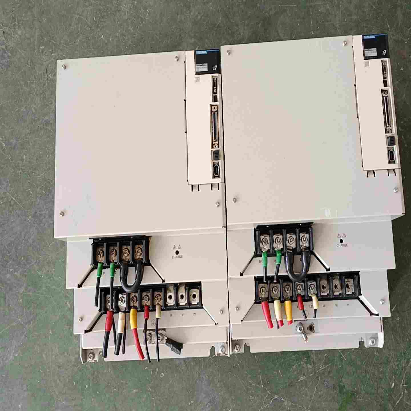 安川七代SGD7S-780A00A/SGM7G-1EAFC6询价