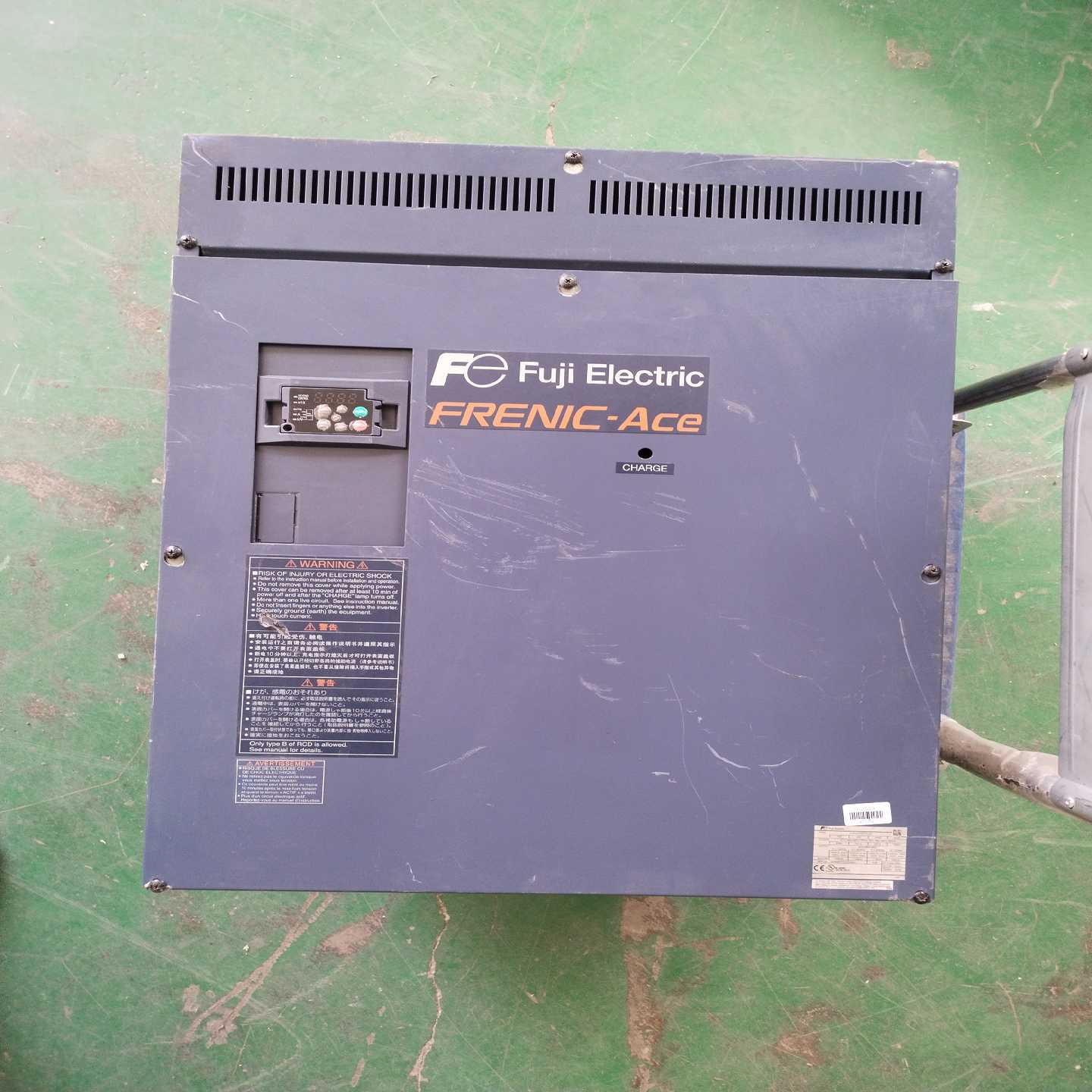 FRN0240E2S-4C富士变频器132kw，110kw。询价