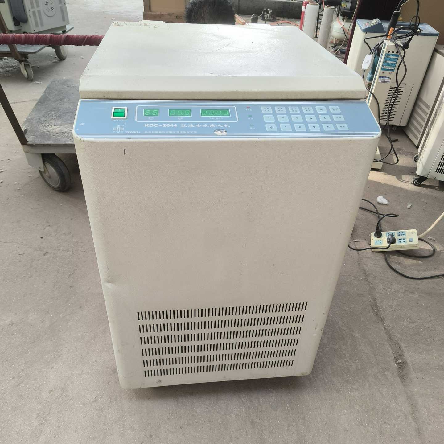中科中佳KDC-2044立式低速冷冻离心机大容量冷冻低速离--议价商