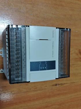 信捷PLC XD5-W24T4-E，功能正常，成色为实图（佳毅工控）