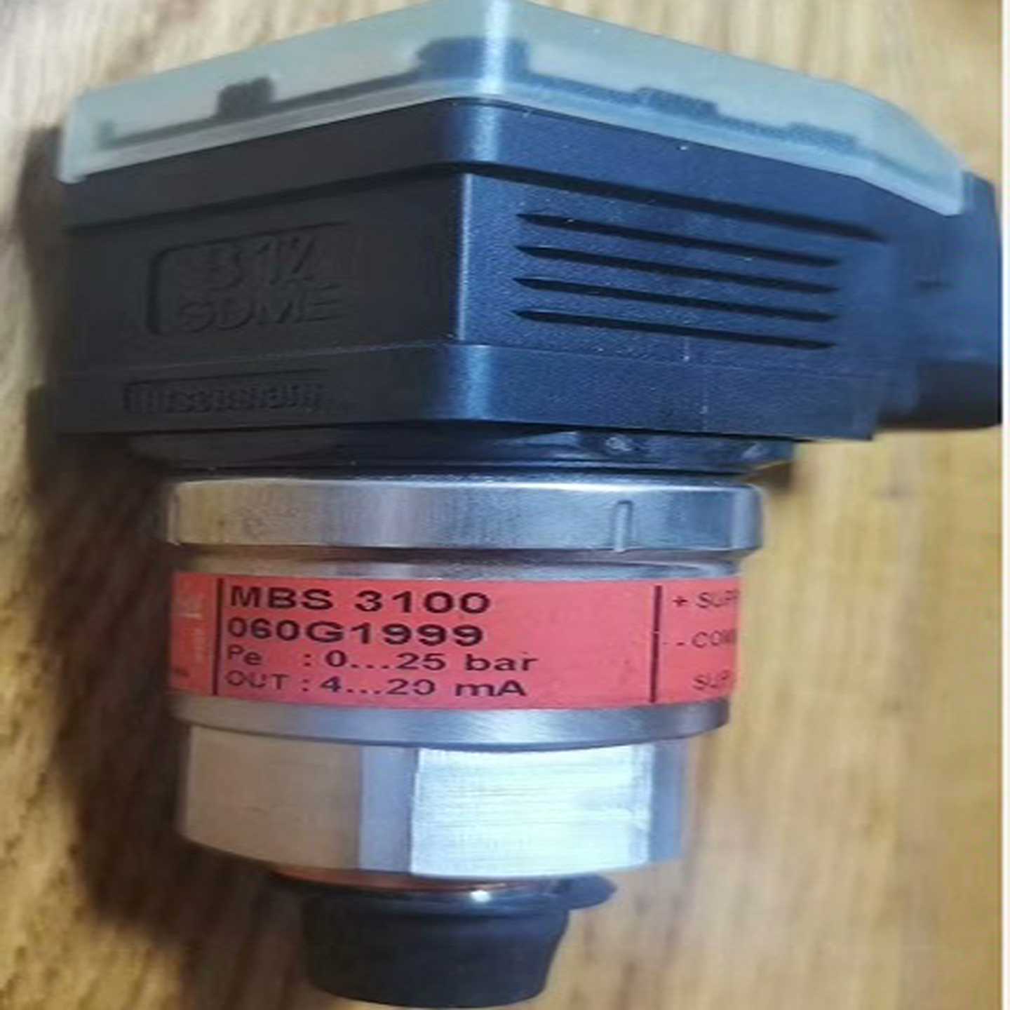 丹佛斯压力传感器MBS3100，订货代码060G1999，议【白零商行】