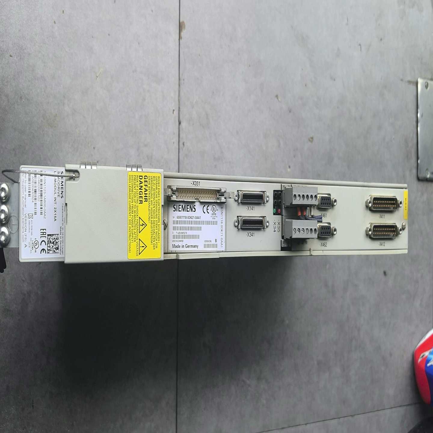 西门子双轴15A驱动器6SN1123-1AB00-0AA2一