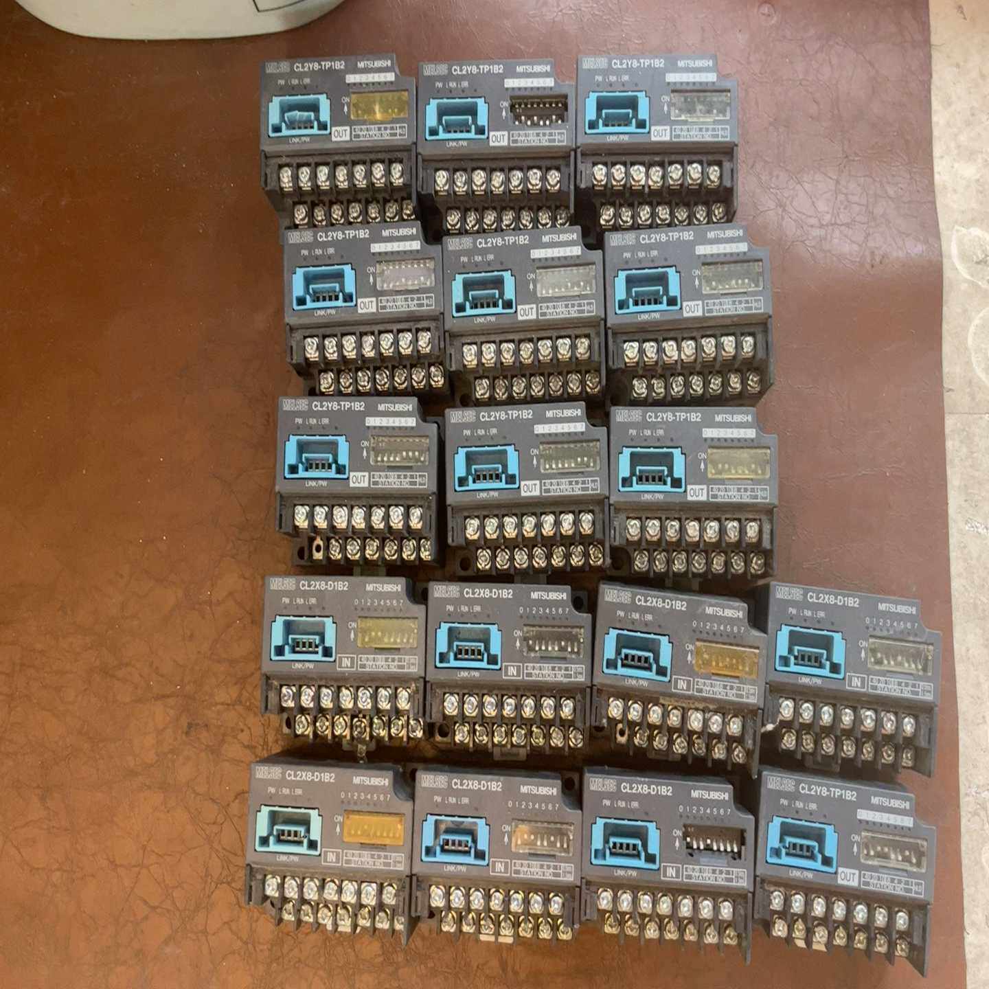 MITSUBISHI三菱I/O单元，CL2X8-D1B2C-议价