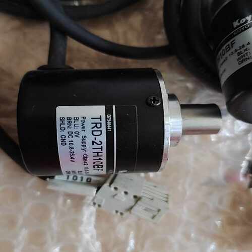 （洋洋设备）KOYO光洋编码器TRD-2TH10BF，实物如图，二