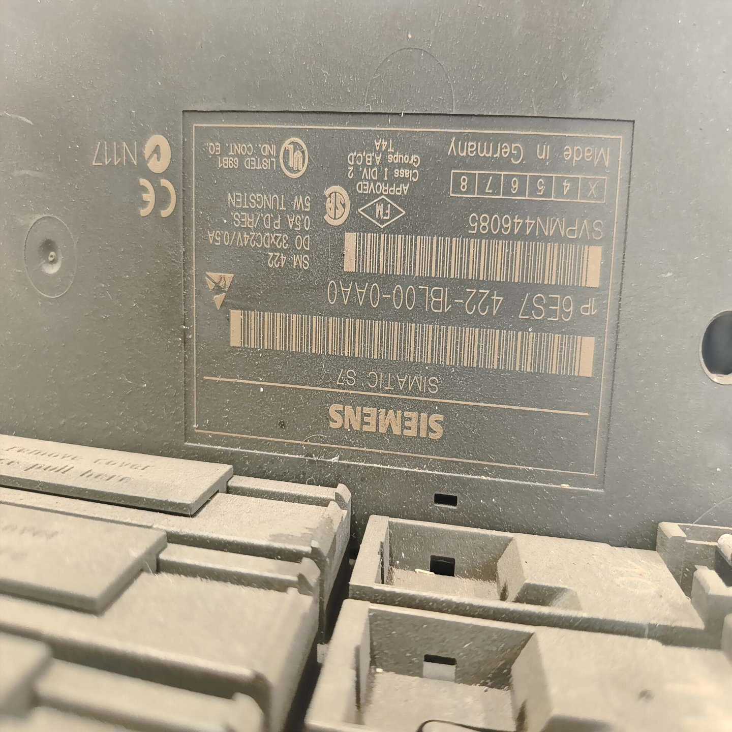 西门子SIMATICS7数字量输入输出模块，型号6ES7--议价商品