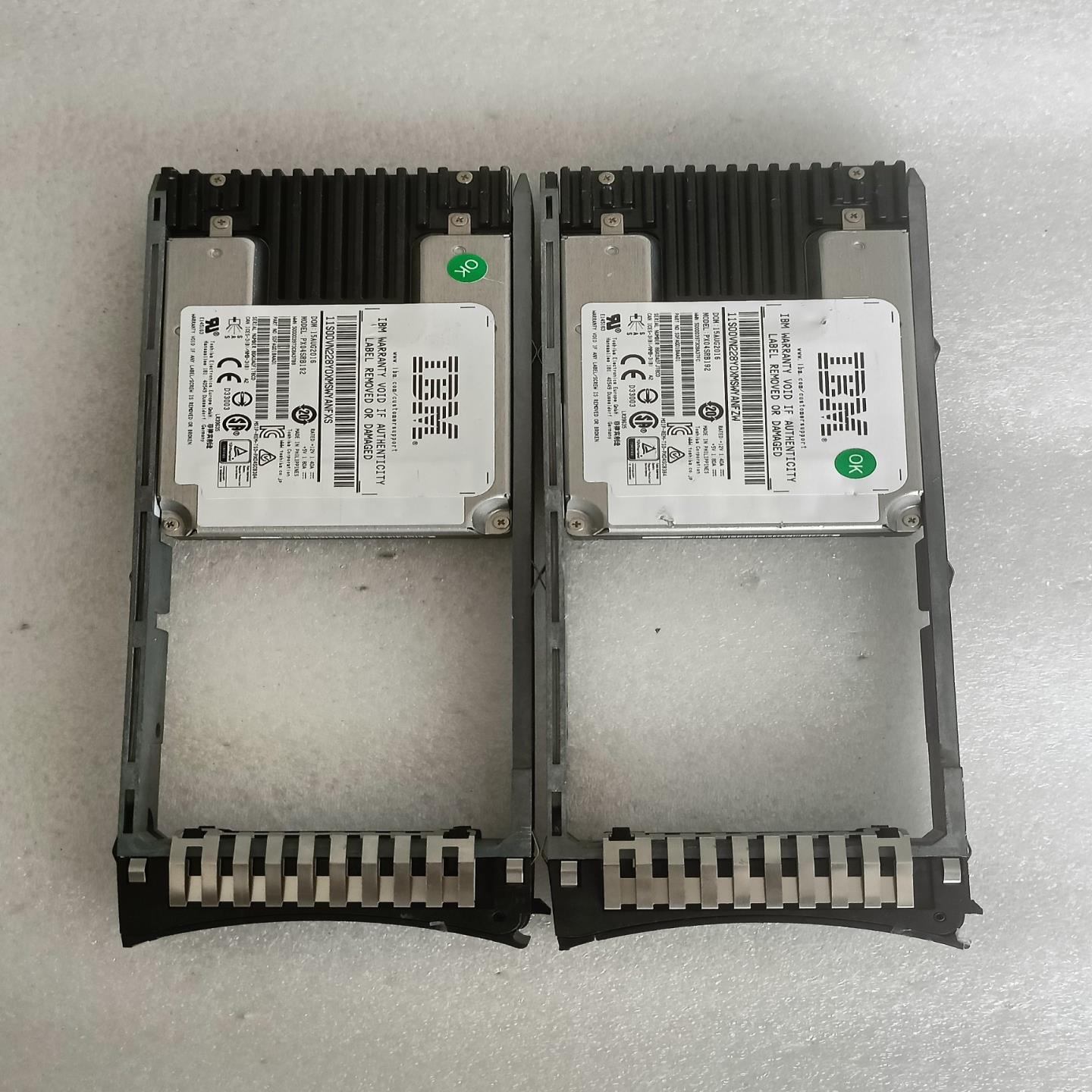 IBM 00VN228 V7000 G2 PX04SRB19~议价