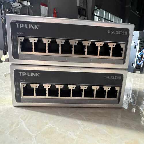TP-LINK工业级8口交换机，型号TL-SF1008，支持议价