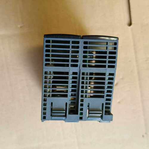 （贝贝商铺）R2909-11C 变频器主板 带有光口 仓库备件 使用