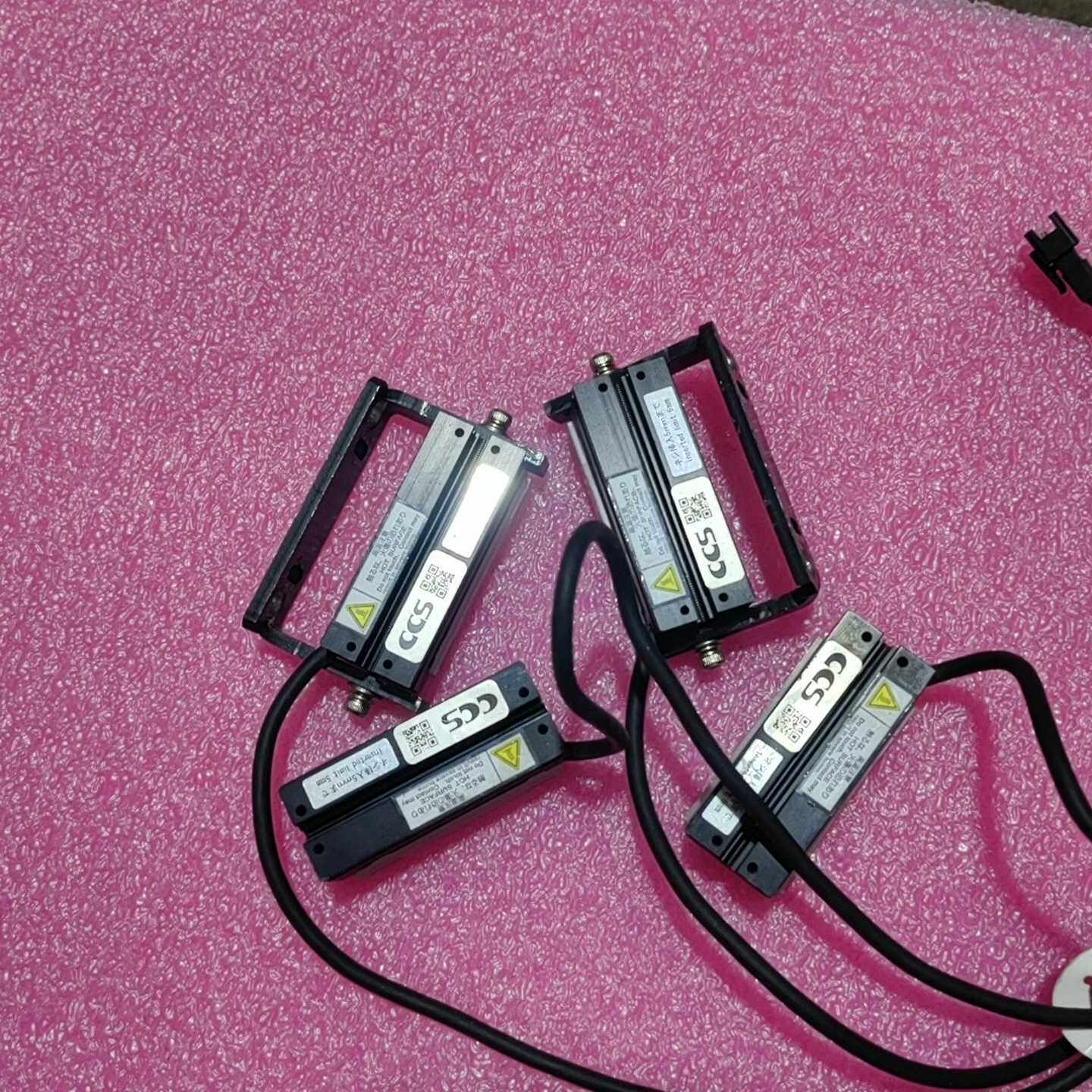 议价日本CCS西西斯工业视觉光源，LDL2一41X16SW，白色