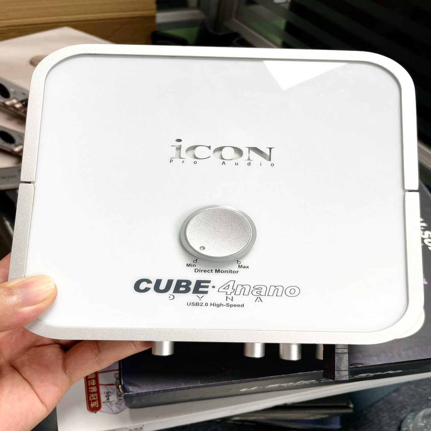 二手艾肯ICON4nano五代声卡二手莱维特240pr--议价商品