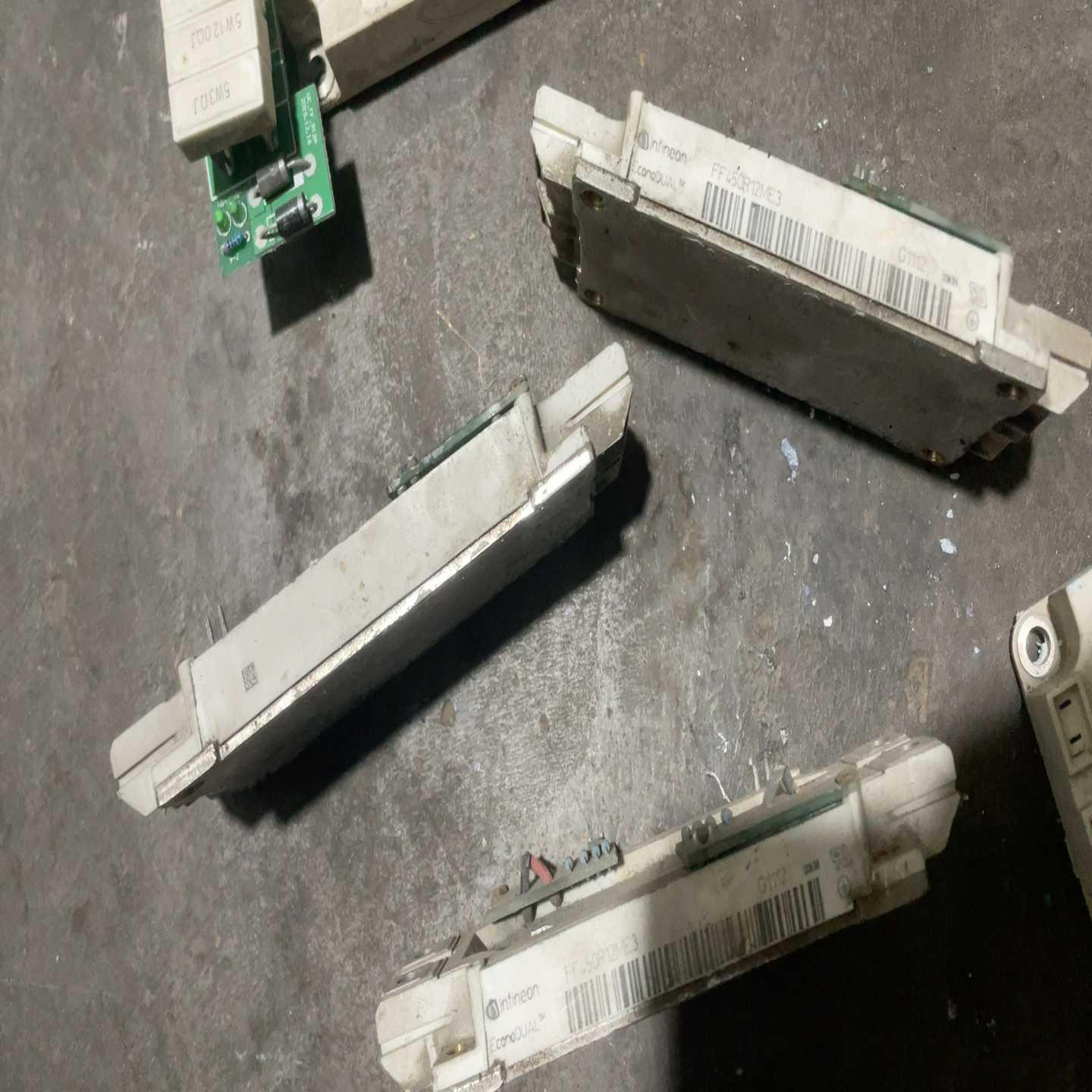 询价-FF450R12ME3功能