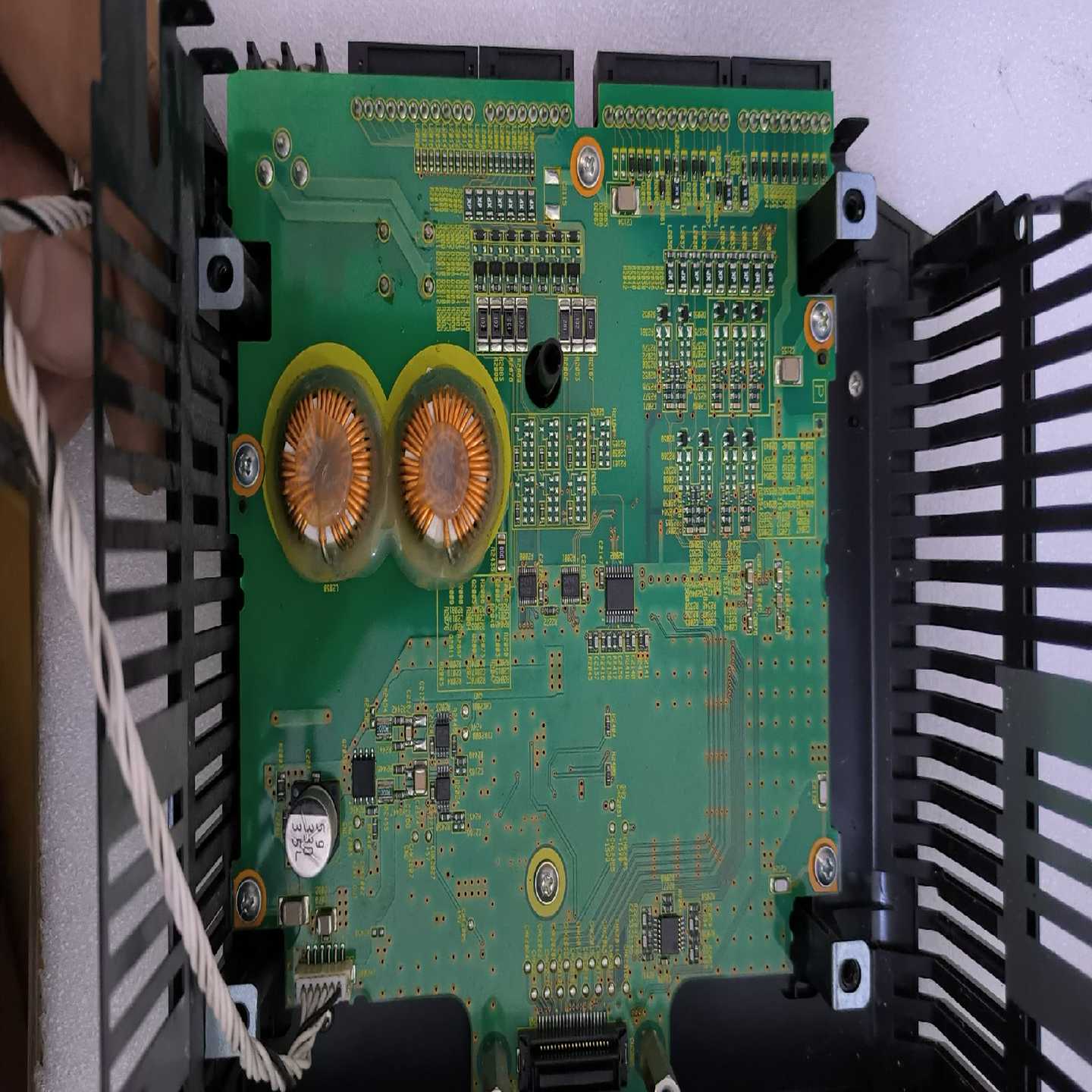 基恩士LJ-V7001控制器电源板1004AC001-01询价