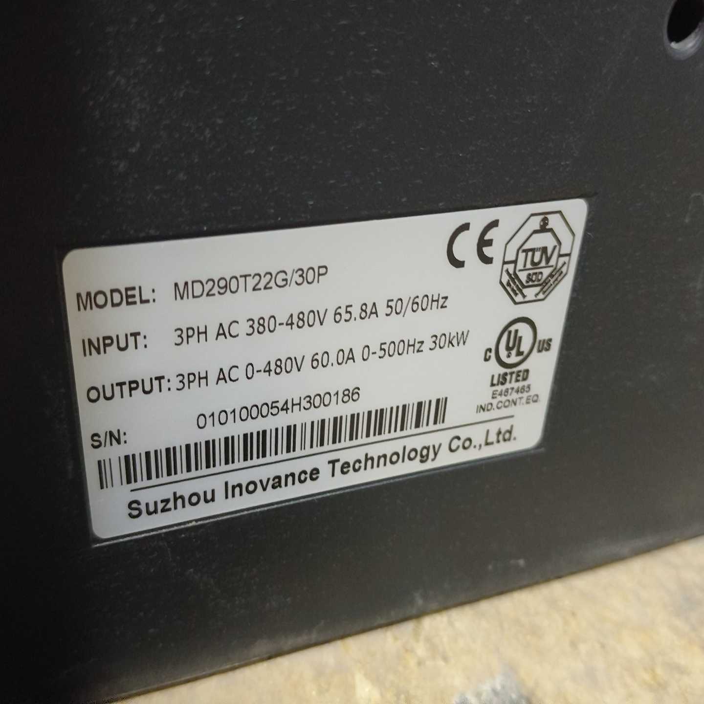 咨询-MD290T22G/30P汇川变频器，22-30千瓦机器，实图片