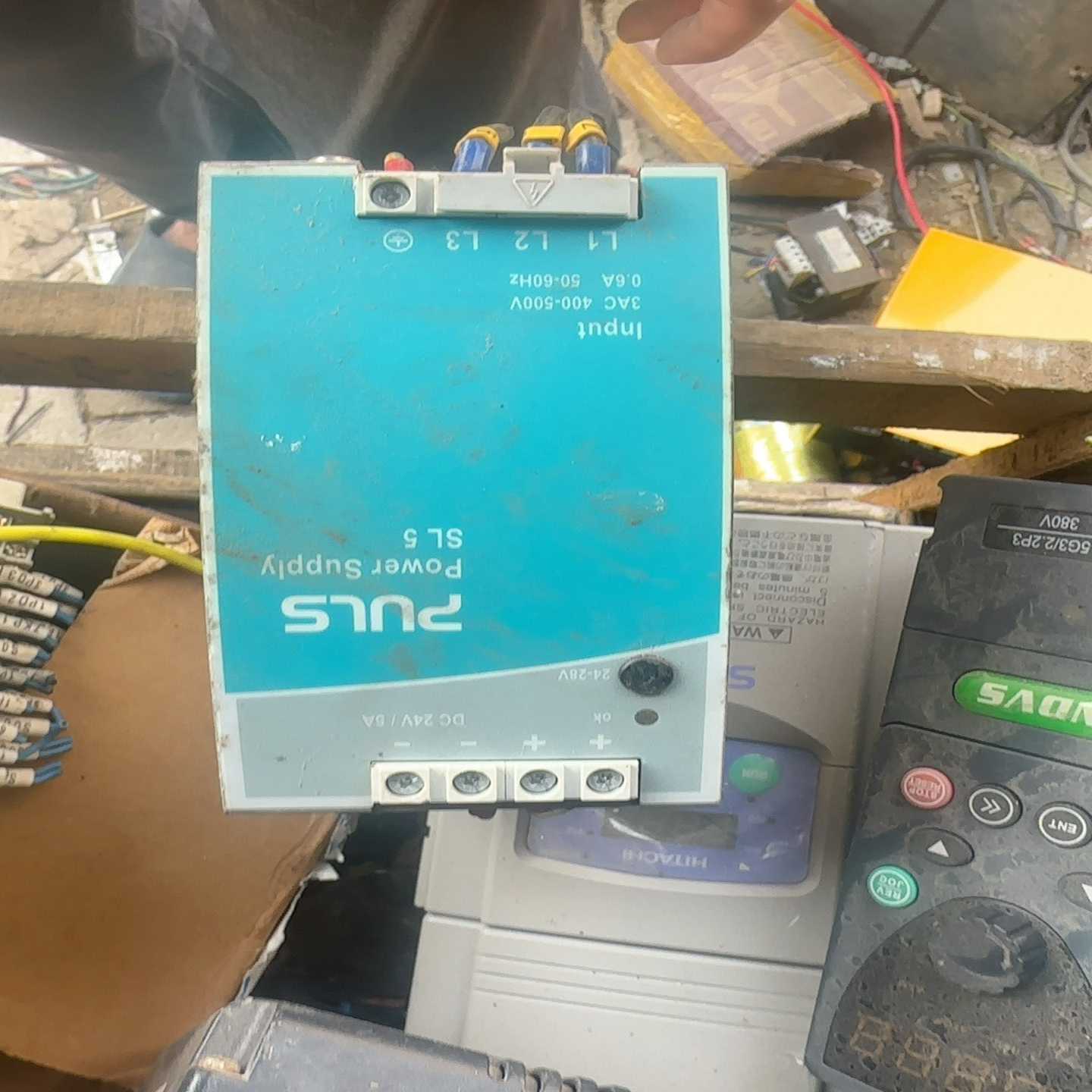 SL5.300，3AC400-500.DC30.5v/4询价