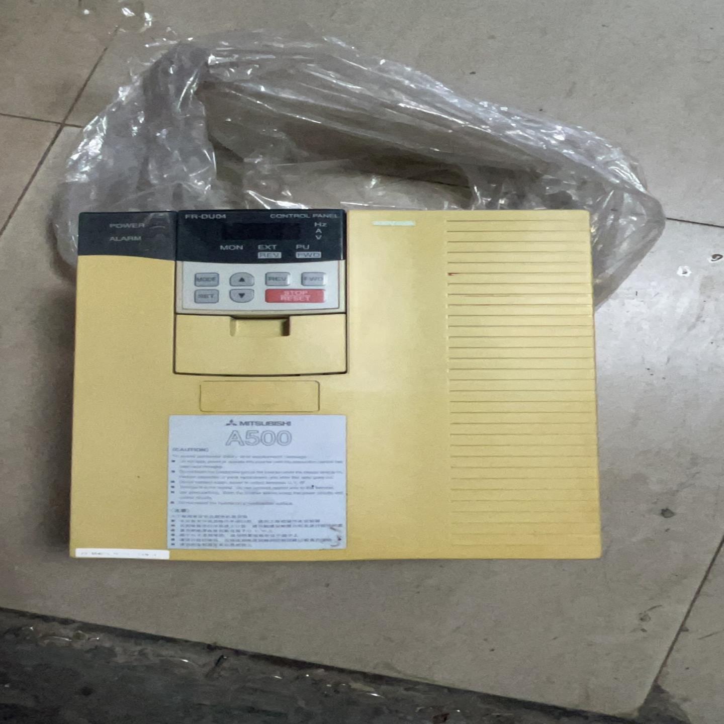 变频器380V5.5KW FR-A540-5.5K-CH~询价