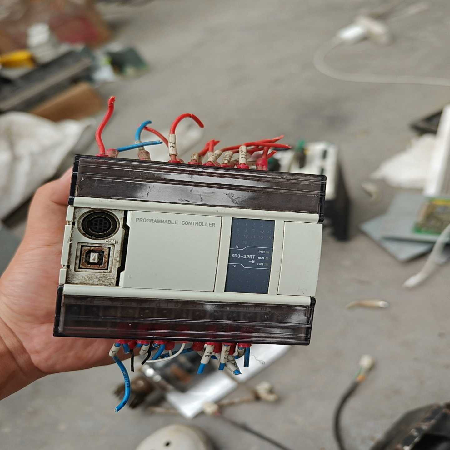 信捷PLCXD3-32R-E，功能正常适用